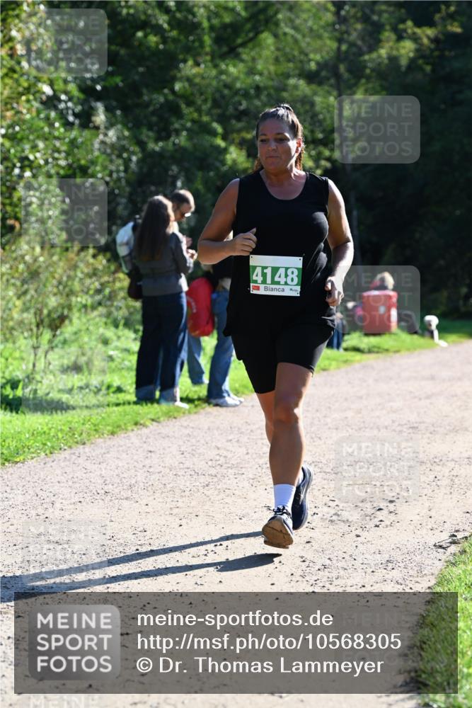 27.09.2026 - 35. Volkslauf durch das schöne Alstertal Dr. Thomas Lammeyer http://msf.ph/oto/10568305 27.09.2026 10:51:38 Laufen 4148 meine-sportfotos.de