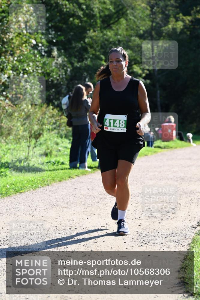 27.09.2026 - 35. Volkslauf durch das schöne Alstertal Dr. Thomas Lammeyer http://msf.ph/oto/10568306 27.09.2026 10:51:38 Laufen 4148 meine-sportfotos.de