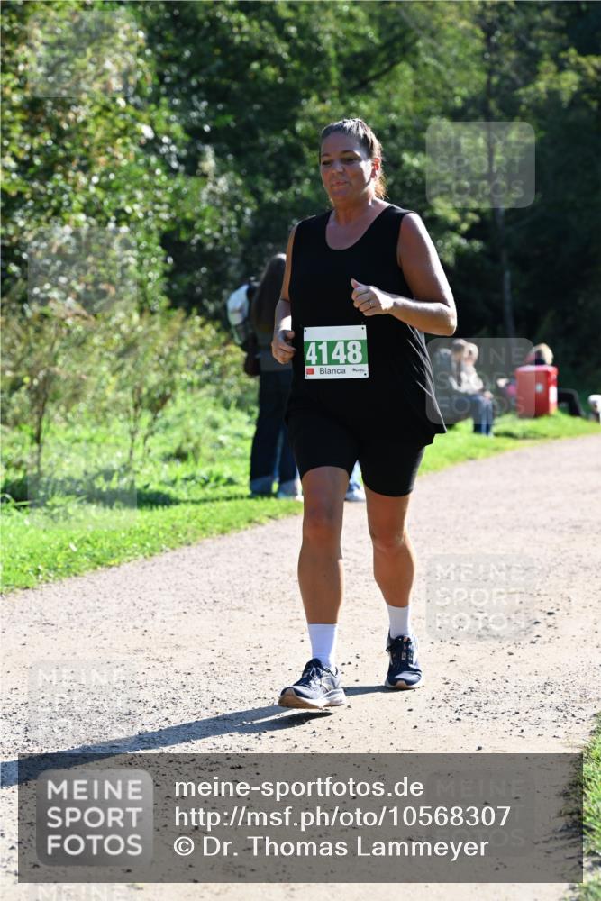 27.09.2026 - 35. Volkslauf durch das schöne Alstertal Dr. Thomas Lammeyer http://msf.ph/oto/10568307 27.09.2026 10:51:38 Laufen 4148 meine-sportfotos.de