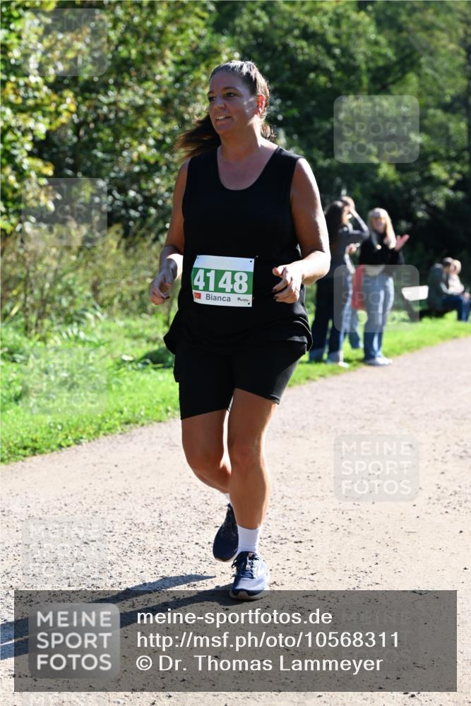 27.09.2026 - 35. Volkslauf durch das schöne Alstertal Dr. Thomas Lammeyer http://msf.ph/oto/10568311 27.09.2026 10:51:39 Laufen 4148 meine-sportfotos.de