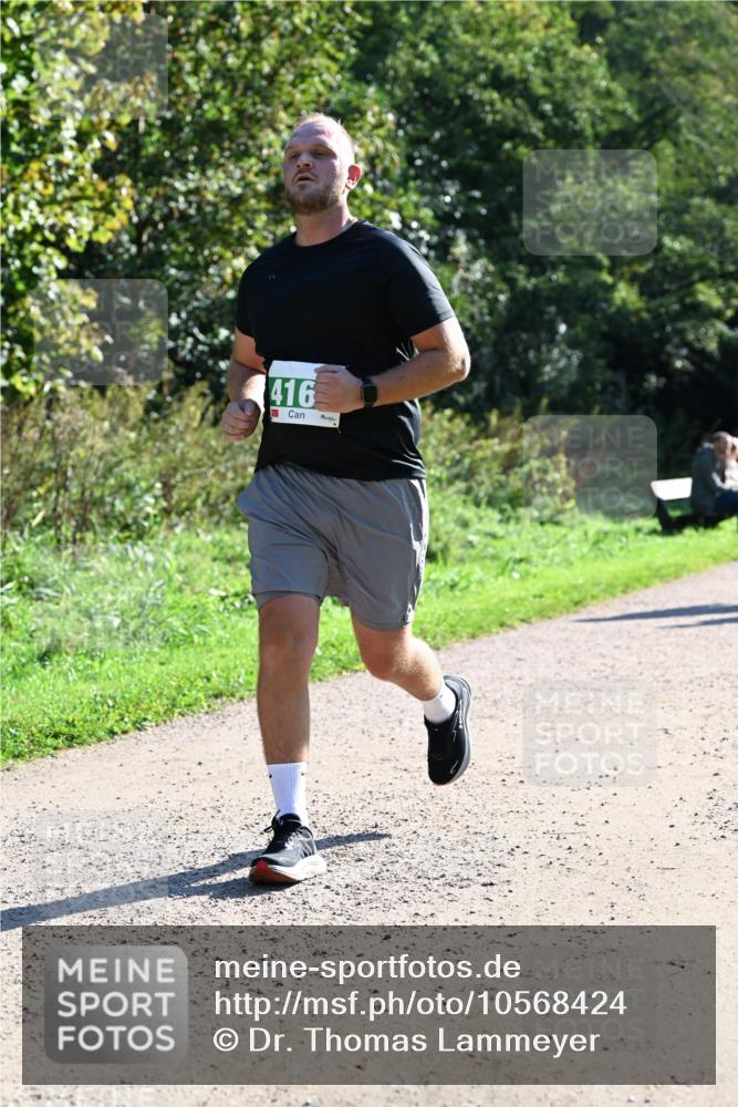 27.09.2026 - 35. Volkslauf durch das schöne Alstertal Dr. Thomas Lammeyer http://msf.ph/oto/10568424 27.09.2026 10:52:42 Laufen 416 meine-sportfotos.de