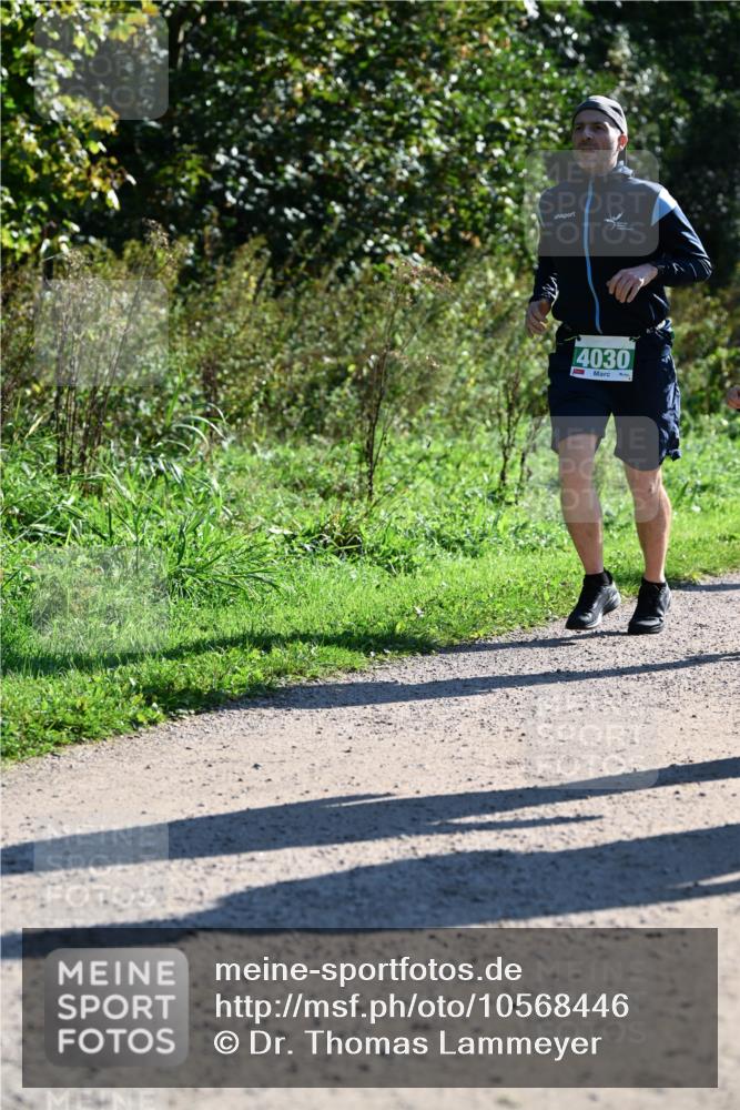 27.09.2026 - 35. Volkslauf durch das schöne Alstertal Dr. Thomas Lammeyer http://msf.ph/oto/10568446 27.09.2026 10:52:49 Laufen 4030 meine-sportfotos.de