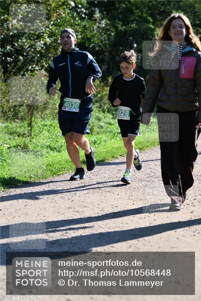 27.09.2026 - 35. Volkslauf durch das schöne Alstertal Dr. Thomas Lammeyer http://msf.ph/oto/10568448 27.09.2026 10:52:50 Laufen 4030, 028 meine-sportfotos.de