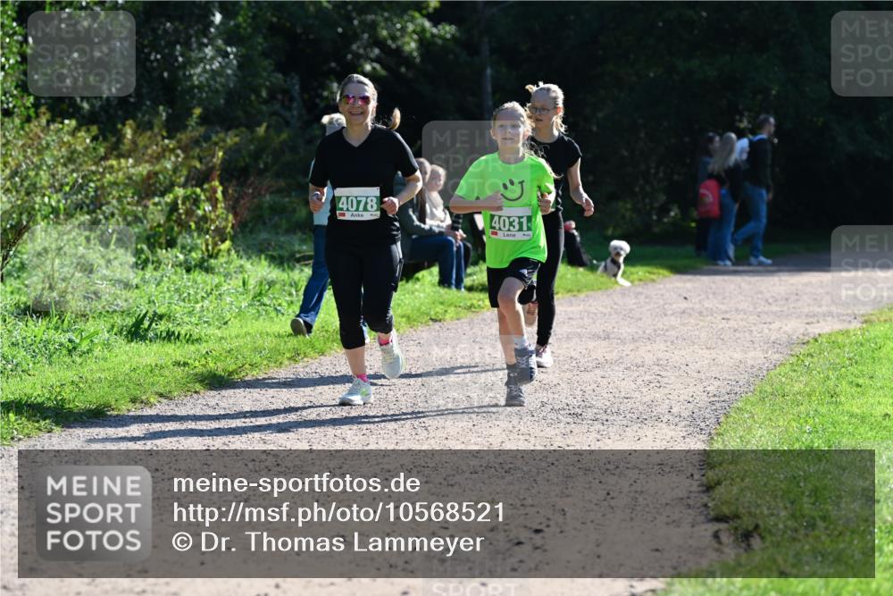 27.09.2026 - 35. Volkslauf durch das schöne Alstertal Dr. Thomas Lammeyer http://msf.ph/oto/10568521 27.09.2026 10:53:20 Laufen 4078, 4031 meine-sportfotos.de