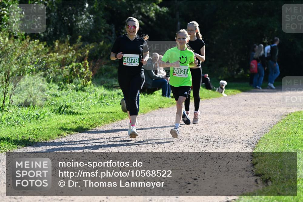 27.09.2026 - 35. Volkslauf durch das schöne Alstertal Dr. Thomas Lammeyer http://msf.ph/oto/10568522 27.09.2026 10:53:20 Laufen 4078, 4031 meine-sportfotos.de