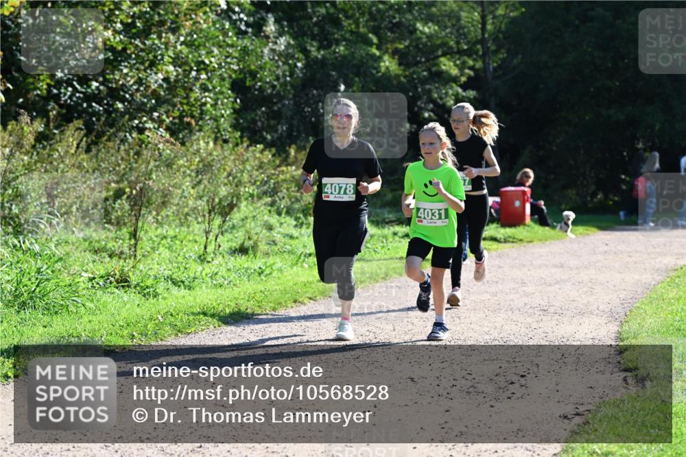 27.09.2026 - 35. Volkslauf durch das schöne Alstertal Dr. Thomas Lammeyer http://msf.ph/oto/10568528 27.09.2026 10:53:20 Laufen 4078, 4031 meine-sportfotos.de