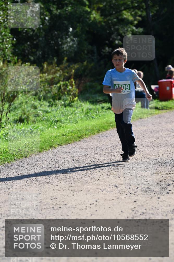 27.09.2026 - 35. Volkslauf durch das schöne Alstertal Dr. Thomas Lammeyer http://msf.ph/oto/10568552 27.09.2026 10:53:37 Laufen 9, 09 meine-sportfotos.de