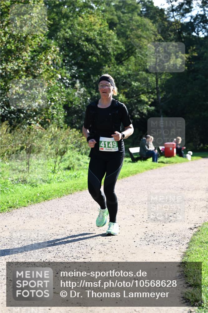 27.09.2026 - 35. Volkslauf durch das schöne Alstertal Dr. Thomas Lammeyer http://msf.ph/oto/10568628 27.09.2026 10:54:01 Laufen 4149 meine-sportfotos.de