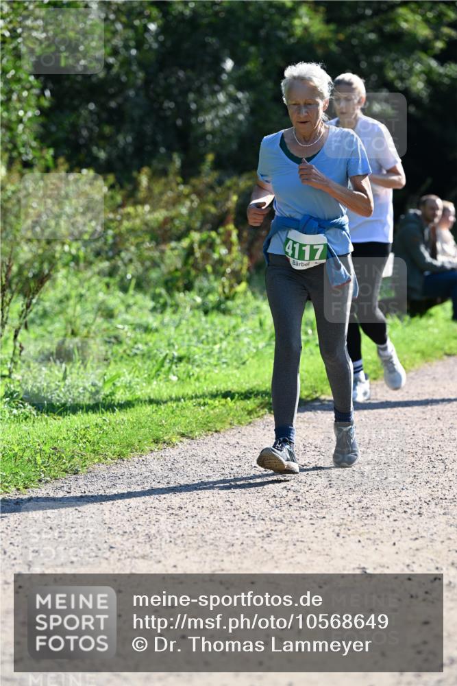 27.09.2026 - 35. Volkslauf durch das schöne Alstertal Dr. Thomas Lammeyer http://msf.ph/oto/10568649 27.09.2026 10:54:10 Laufen 4117 meine-sportfotos.de