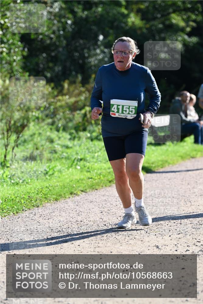 27.09.2026 - 35. Volkslauf durch das schöne Alstertal Dr. Thomas Lammeyer http://msf.ph/oto/10568663 27.09.2026 10:54:12 Laufen 4155 meine-sportfotos.de