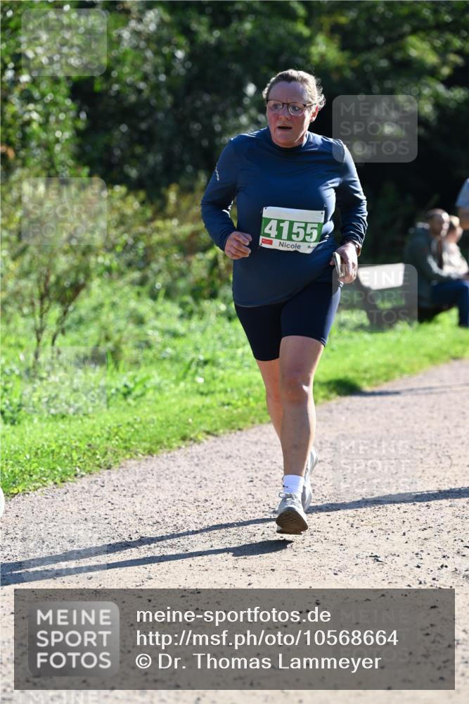 27.09.2026 - 35. Volkslauf durch das schöne Alstertal Dr. Thomas Lammeyer http://msf.ph/oto/10568664 27.09.2026 10:54:13 Laufen 4155 meine-sportfotos.de