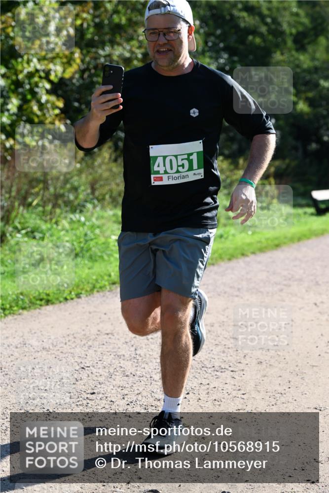 27.09.2026 - 35. Volkslauf durch das schöne Alstertal Dr. Thomas Lammeyer http://msf.ph/oto/10568915 27.09.2026 10:55:12 Laufen 4051 meine-sportfotos.de