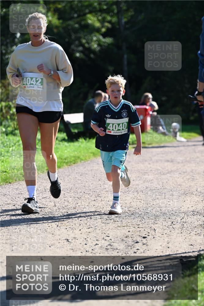 27.09.2026 - 35. Volkslauf durch das schöne Alstertal Dr. Thomas Lammeyer http://msf.ph/oto/10568931 27.09.2026 10:55:20 Laufen 4042, 4040 meine-sportfotos.de