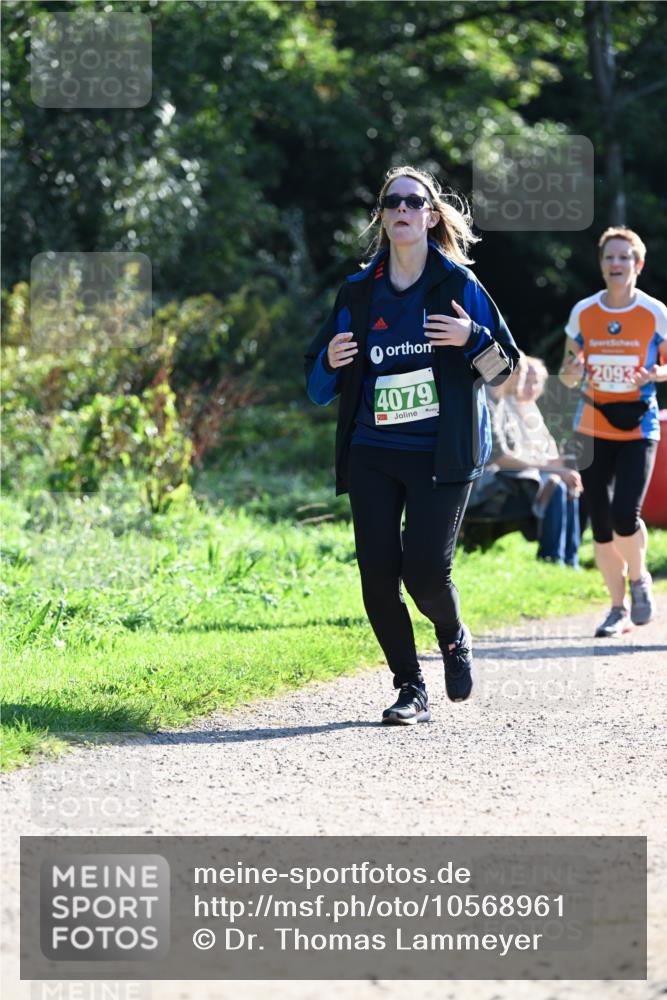 27.09.2026 - 35. Volkslauf durch das schöne Alstertal Dr. Thomas Lammeyer http://msf.ph/oto/10568961 27.09.2026 10:55:25 Laufen 4079, 2093 meine-sportfotos.de