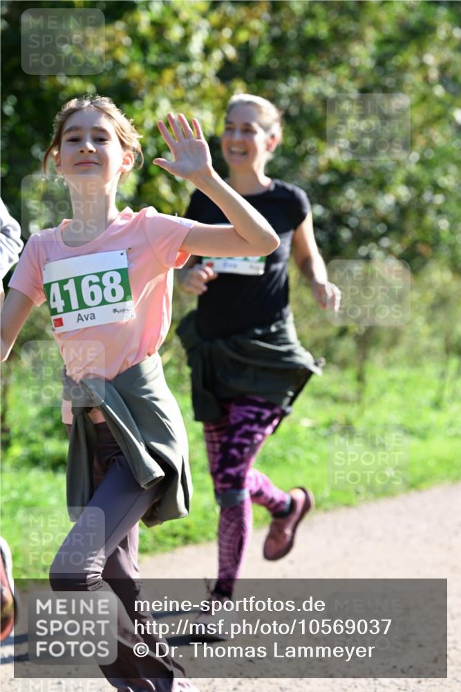 27.09.2026 - 35. Volkslauf durch das schöne Alstertal Dr. Thomas Lammeyer http://msf.ph/oto/10569037 27.09.2026 10:55:36 Laufen 4168 meine-sportfotos.de