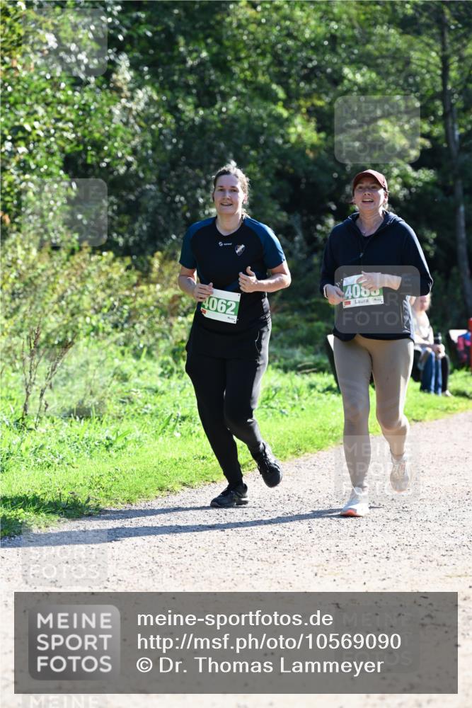 27.09.2026 - 35. Volkslauf durch das schöne Alstertal Dr. Thomas Lammeyer http://msf.ph/oto/10569090 27.09.2026 10:56:10 Laufen 4062, 4085 meine-sportfotos.de