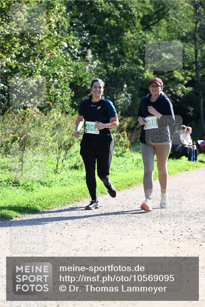 27.09.2026 - 35. Volkslauf durch das schöne Alstertal Dr. Thomas Lammeyer http://msf.ph/oto/10569095 27.09.2026 10:56:10 Laufen 4062, 088 meine-sportfotos.de