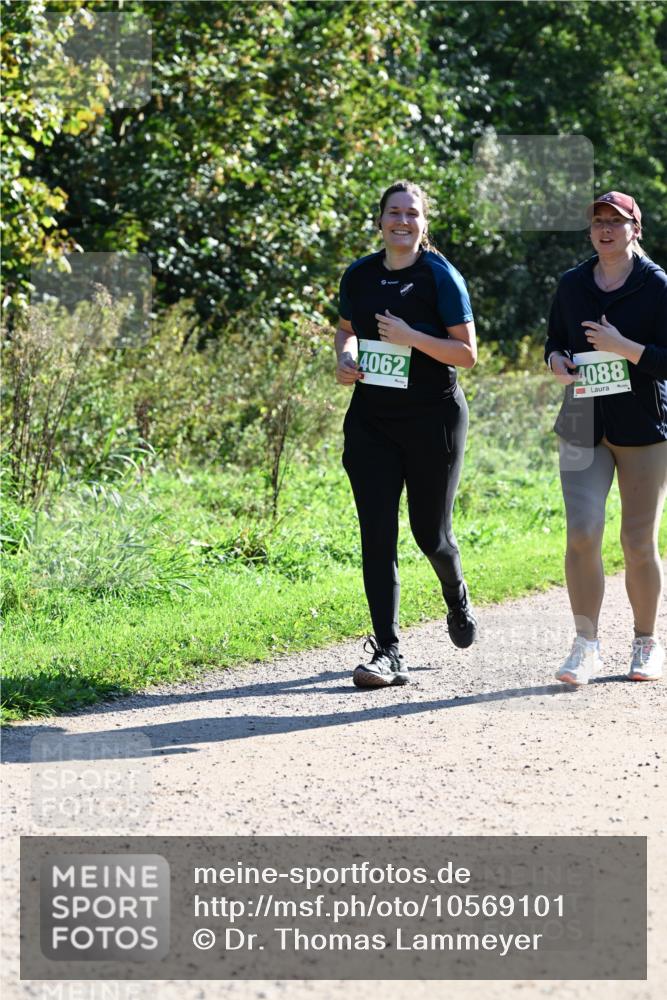 27.09.2026 - 35. Volkslauf durch das schöne Alstertal Dr. Thomas Lammeyer http://msf.ph/oto/10569101 27.09.2026 10:56:11 Laufen 4062, 4088 meine-sportfotos.de