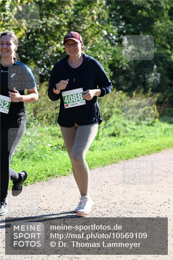 27.09.2026 - 35. Volkslauf durch das schöne Alstertal Dr. Thomas Lammeyer http://msf.ph/oto/10569109 27.09.2026 10:56:12 Laufen 62, 4088 meine-sportfotos.de