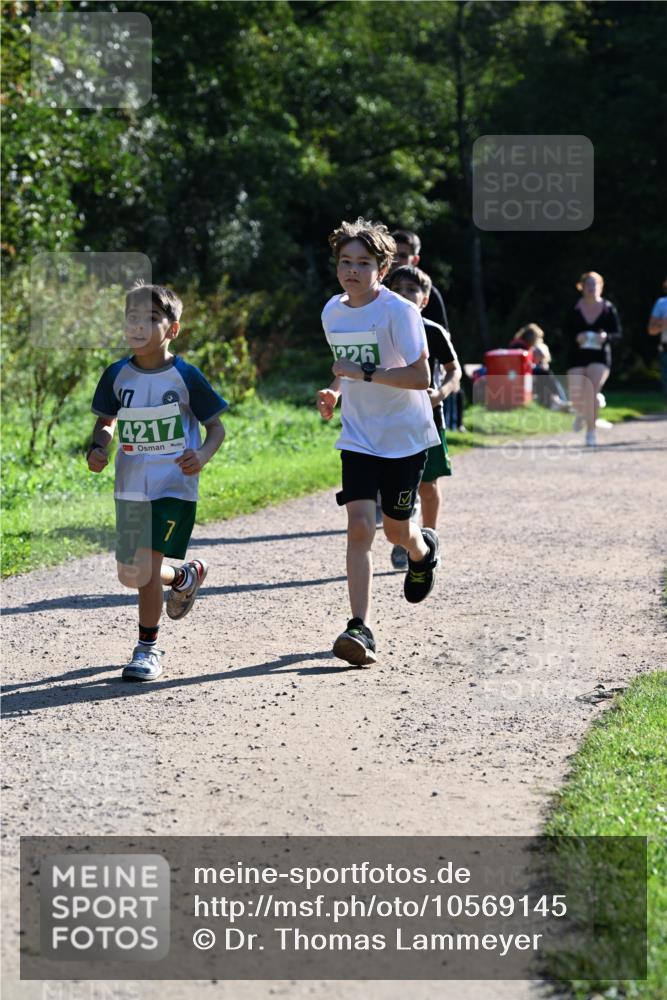 27.09.2026 - 35. Volkslauf durch das schöne Alstertal Dr. Thomas Lammeyer http://msf.ph/oto/10569145 27.09.2026 10:56:18 Laufen 4217, 1226 meine-sportfotos.de