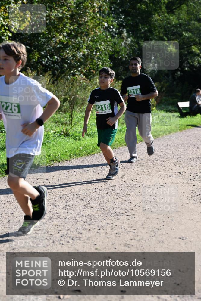 27.09.2026 - 35. Volkslauf durch das schöne Alstertal Dr. Thomas Lammeyer http://msf.ph/oto/10569156 27.09.2026 10:56:19 Laufen 226, 4218, 4219 meine-sportfotos.de
