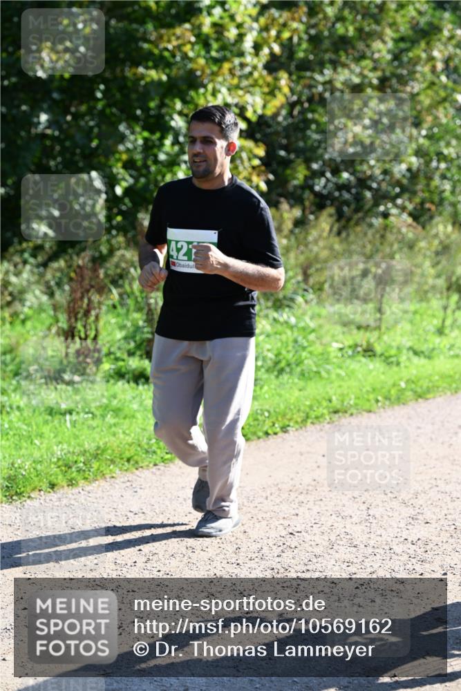 27.09.2026 - 35. Volkslauf durch das schöne Alstertal Dr. Thomas Lammeyer http://msf.ph/oto/10569162 27.09.2026 10:56:21 Laufen 421 meine-sportfotos.de