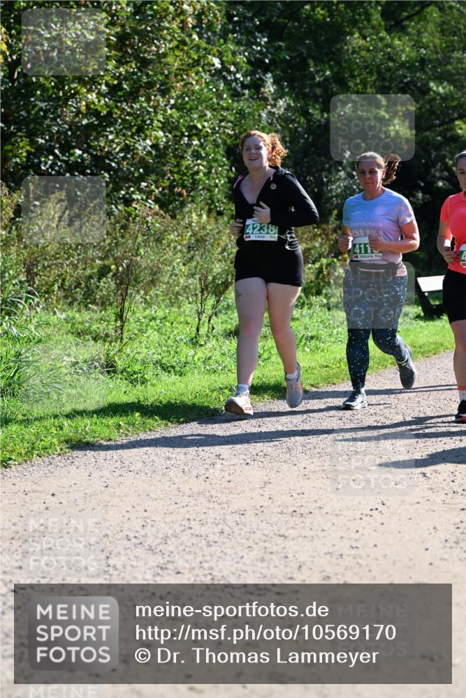 27.09.2026 - 35. Volkslauf durch das schöne Alstertal Dr. Thomas Lammeyer http://msf.ph/oto/10569170 27.09.2026 10:56:24 Laufen 4238, 411 meine-sportfotos.de