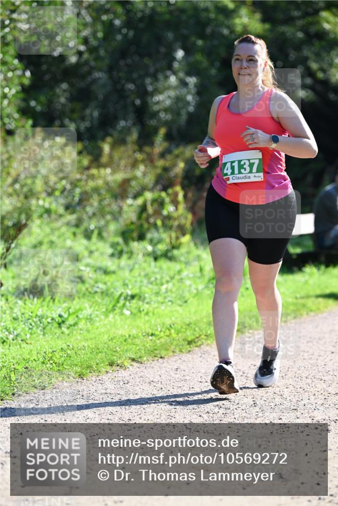 27.09.2026 - 35. Volkslauf durch das schöne Alstertal Dr. Thomas Lammeyer http://msf.ph/oto/10569272 27.09.2026 10:57:04 Laufen 4137 meine-sportfotos.de