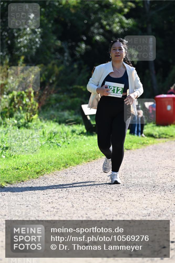 27.09.2026 - 35. Volkslauf durch das schöne Alstertal Dr. Thomas Lammeyer http://msf.ph/oto/10569276 27.09.2026 10:57:07 Laufen 212 meine-sportfotos.de