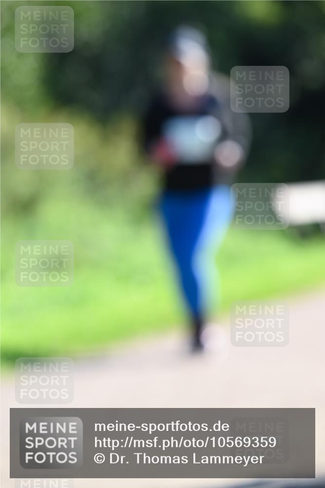27.09.2026 - 35. Volkslauf durch das schöne Alstertal Dr. Thomas Lammeyer http://msf.ph/oto/10569359 27.09.2026 10:57:39 Laufen  meine-sportfotos.de