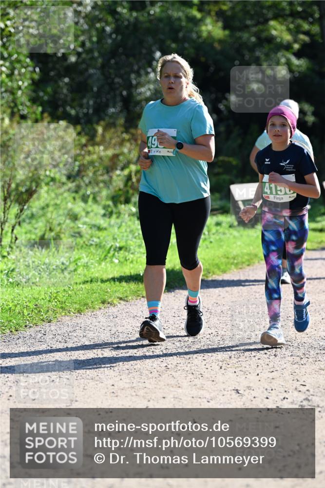 27.09.2026 - 35. Volkslauf durch das schöne Alstertal Dr. Thomas Lammeyer http://msf.ph/oto/10569399 27.09.2026 10:57:48 Laufen 49, 415 meine-sportfotos.de