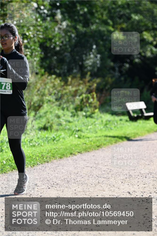 27.09.2026 - 35. Volkslauf durch das schöne Alstertal Dr. Thomas Lammeyer http://msf.ph/oto/10569450 27.09.2026 10:57:57 Laufen 78 meine-sportfotos.de