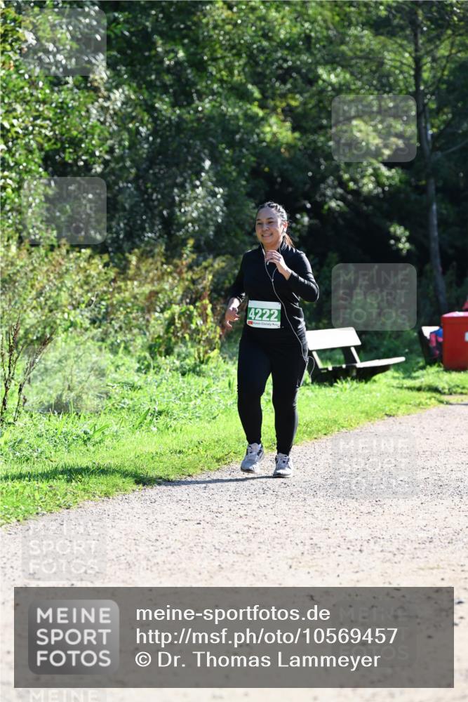 27.09.2026 - 35. Volkslauf durch das schöne Alstertal Dr. Thomas Lammeyer http://msf.ph/oto/10569457 27.09.2026 10:57:59 Laufen 4222 meine-sportfotos.de