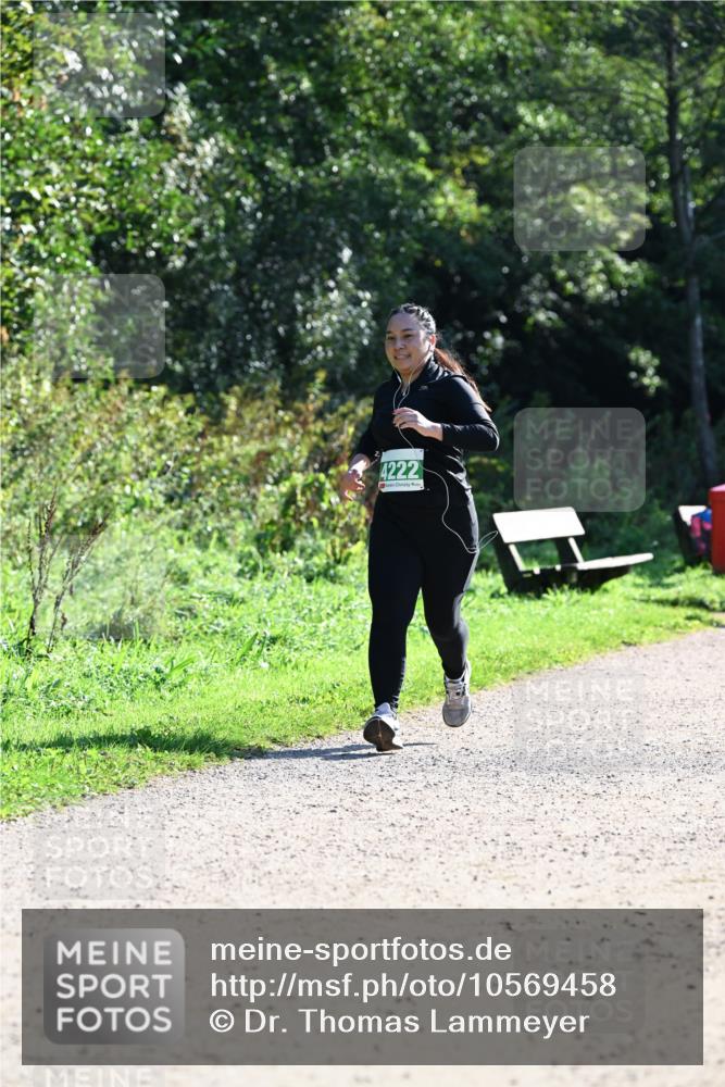 27.09.2026 - 35. Volkslauf durch das schöne Alstertal Dr. Thomas Lammeyer http://msf.ph/oto/10569458 27.09.2026 10:57:59 Laufen 4222 meine-sportfotos.de