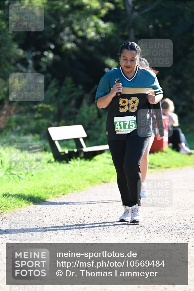 27.09.2026 - 35. Volkslauf durch das schöne Alstertal Dr. Thomas Lammeyer http://msf.ph/oto/10569484 27.09.2026 10:58:05 Laufen 98, 4175 meine-sportfotos.de