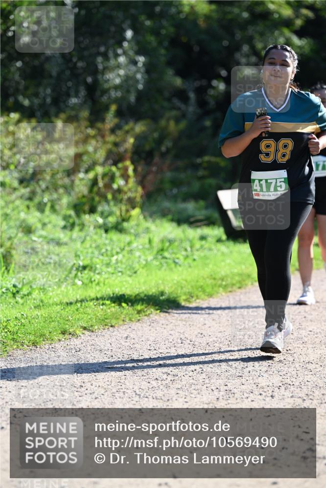 27.09.2026 - 35. Volkslauf durch das schöne Alstertal Dr. Thomas Lammeyer http://msf.ph/oto/10569490 27.09.2026 10:58:05 Laufen 98, 4175 meine-sportfotos.de
