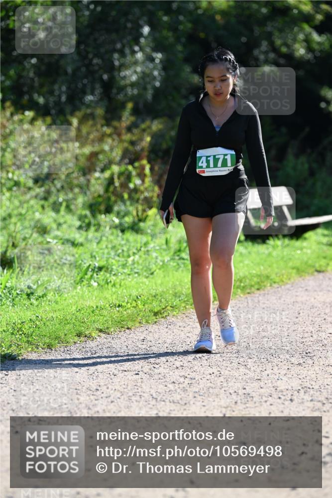 27.09.2026 - 35. Volkslauf durch das schöne Alstertal Dr. Thomas Lammeyer http://msf.ph/oto/10569498 27.09.2026 10:58:08 Laufen 4171 meine-sportfotos.de