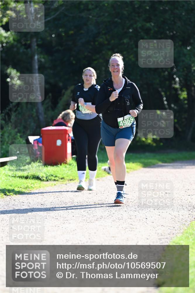 27.09.2026 - 35. Volkslauf durch das schöne Alstertal Dr. Thomas Lammeyer http://msf.ph/oto/10569507 27.09.2026 10:58:18 Laufen 4955 meine-sportfotos.de
