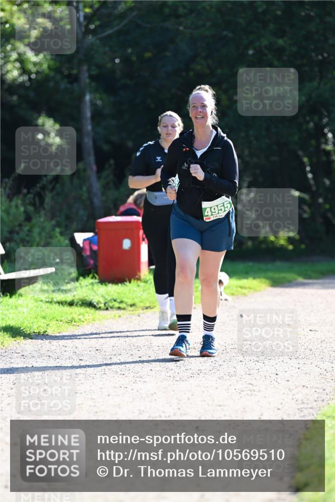 27.09.2026 - 35. Volkslauf durch das schöne Alstertal Dr. Thomas Lammeyer http://msf.ph/oto/10569510 27.09.2026 10:58:18 Laufen 4955 meine-sportfotos.de