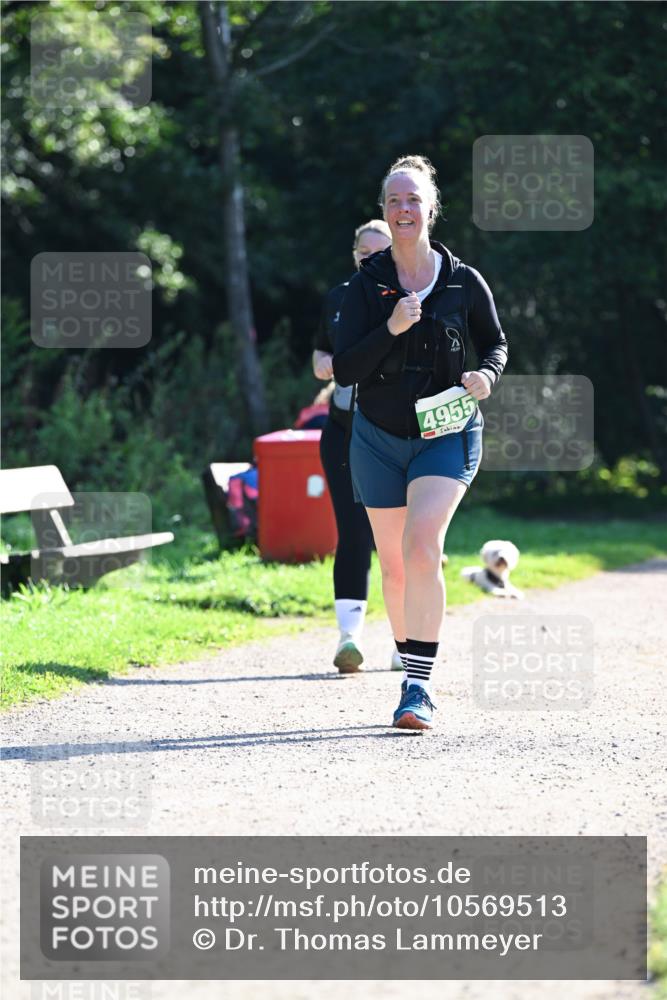 27.09.2026 - 35. Volkslauf durch das schöne Alstertal Dr. Thomas Lammeyer http://msf.ph/oto/10569513 27.09.2026 10:58:18 Laufen 4955 meine-sportfotos.de