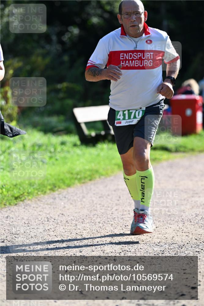 27.09.2026 - 35. Volkslauf durch das schöne Alstertal Dr. Thomas Lammeyer http://msf.ph/oto/10569574 27.09.2026 10:58:31 Laufen 4170 meine-sportfotos.de