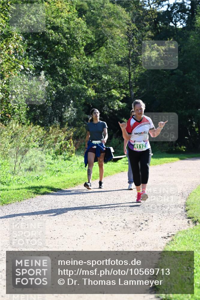 27.09.2026 - 35. Volkslauf durch das schöne Alstertal Dr. Thomas Lammeyer http://msf.ph/oto/10569713 27.09.2026 11:00:08 Laufen 4112 meine-sportfotos.de