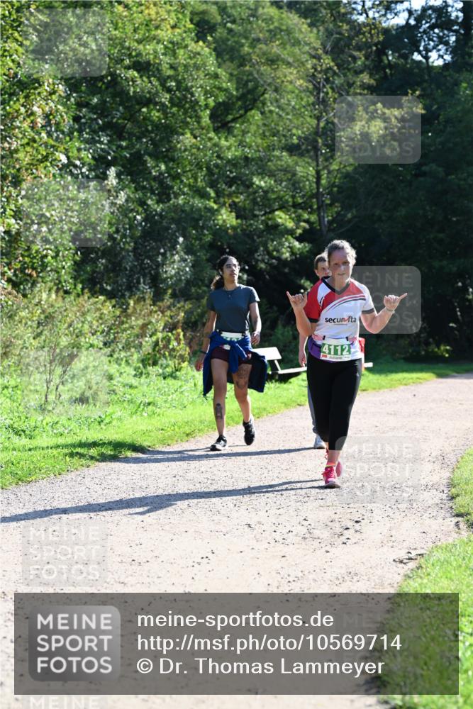 27.09.2026 - 35. Volkslauf durch das schöne Alstertal Dr. Thomas Lammeyer http://msf.ph/oto/10569714 27.09.2026 11:00:08 Laufen 4112 meine-sportfotos.de
