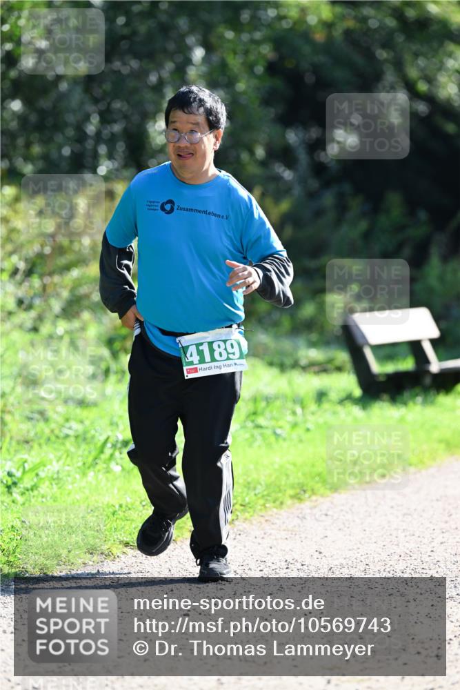 27.09.2026 - 35. Volkslauf durch das schöne Alstertal Dr. Thomas Lammeyer http://msf.ph/oto/10569743 27.09.2026 11:02:15 Laufen 4189 meine-sportfotos.de