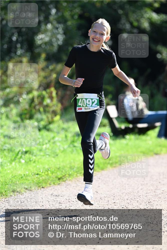27.09.2026 - 35. Volkslauf durch das schöne Alstertal Dr. Thomas Lammeyer http://msf.ph/oto/10569765 27.09.2026 11:03:02 Laufen 4092 meine-sportfotos.de