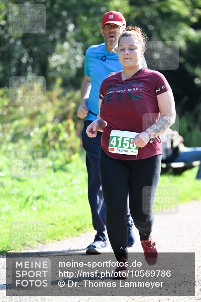 27.09.2026 - 35. Volkslauf durch das schöne Alstertal Dr. Thomas Lammeyer http://msf.ph/oto/10569786 27.09.2026 11:03:14 Laufen 4158 meine-sportfotos.de