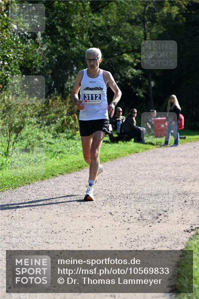 27.09.2026 - 35. Volkslauf durch das schöne Alstertal Dr. Thomas Lammeyer http://msf.ph/oto/10569833 27.09.2026 11:05:06 Laufen 3112 meine-sportfotos.de