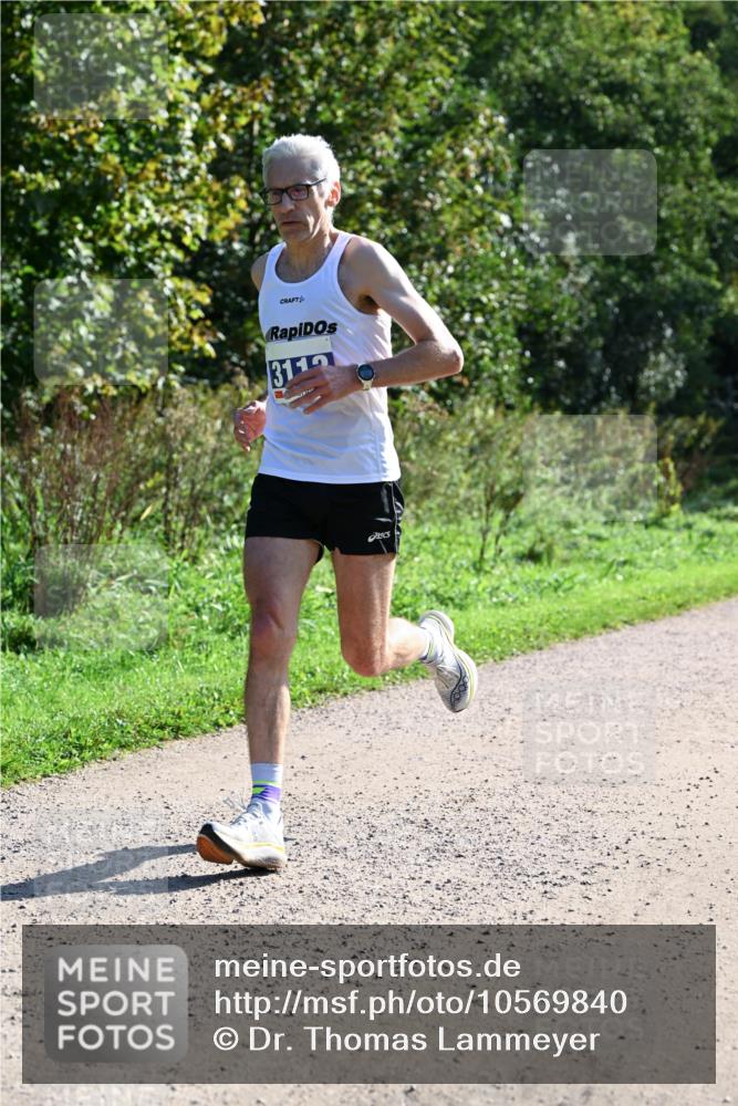 27.09.2026 - 35. Volkslauf durch das schöne Alstertal Dr. Thomas Lammeyer http://msf.ph/oto/10569840 27.09.2026 11:05:07 Laufen 3119 meine-sportfotos.de