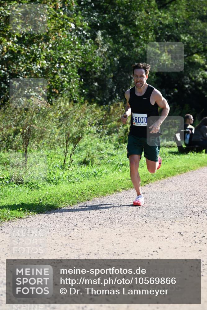 27.09.2026 - 35. Volkslauf durch das schöne Alstertal Dr. Thomas Lammeyer http://msf.ph/oto/10569866 27.09.2026 11:05:33 Laufen 3100 meine-sportfotos.de