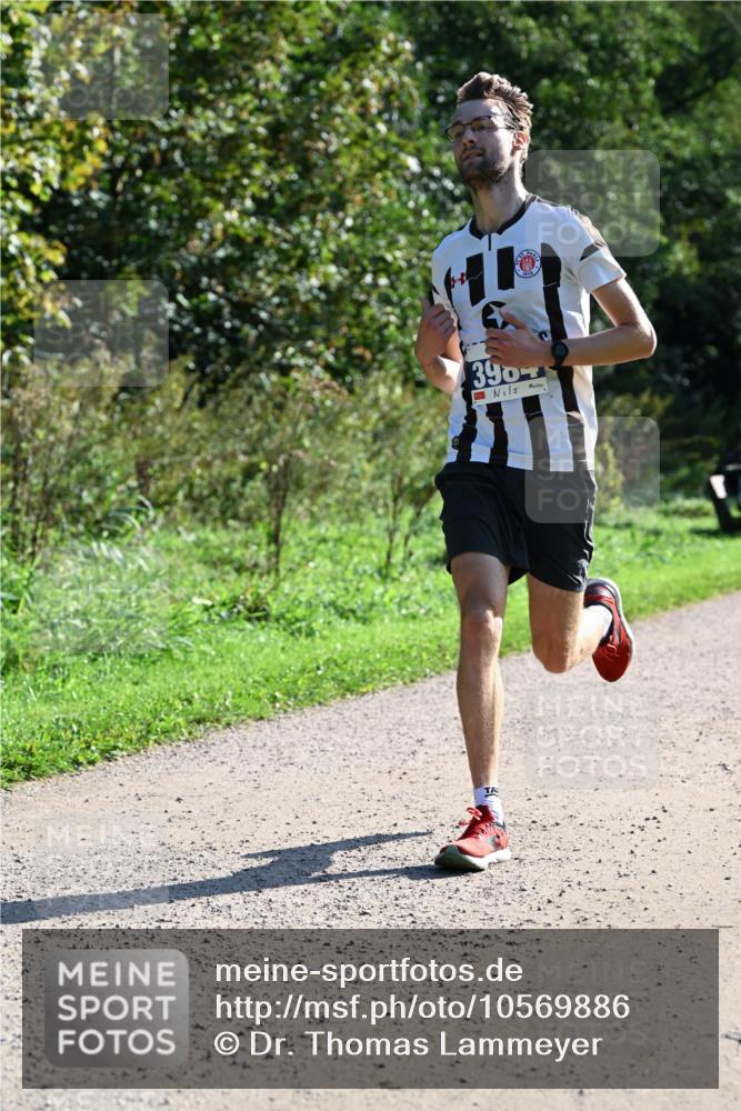 27.09.2026 - 35. Volkslauf durch das schöne Alstertal Dr. Thomas Lammeyer http://msf.ph/oto/10569886 27.09.2026 11:05:44 Laufen 390 meine-sportfotos.de